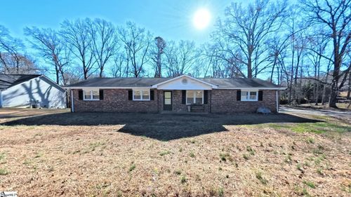 1202 Brookwood Dr, Boiling Springs, SC, 29316-5905 | Card Image