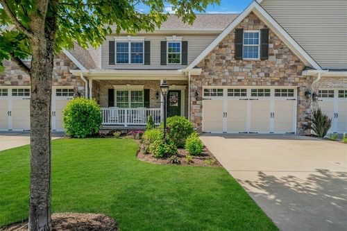 1303 Shinnecock Ct, Adams Twp, PA, 16046 | Card Image