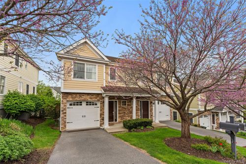 9 Daniel St, West Harrison, NY, 10604-2507 | Card Image