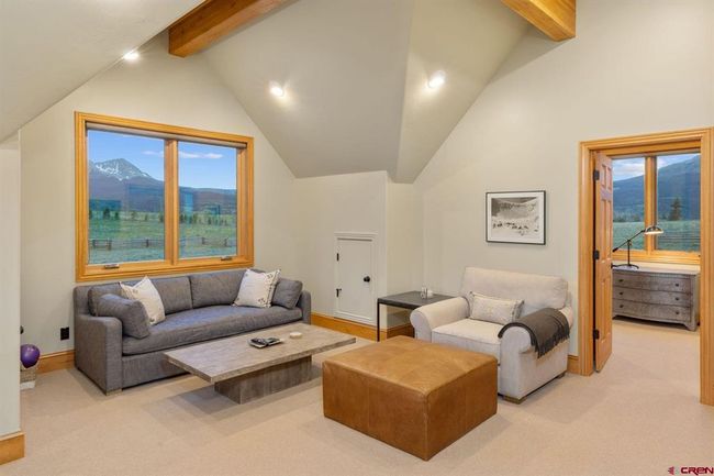 Living Room | Image 36