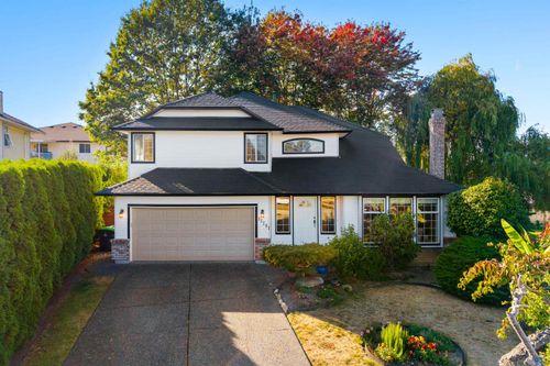 12201 67a Avenue, Surrey, BC, V3W0L9 | Card Image