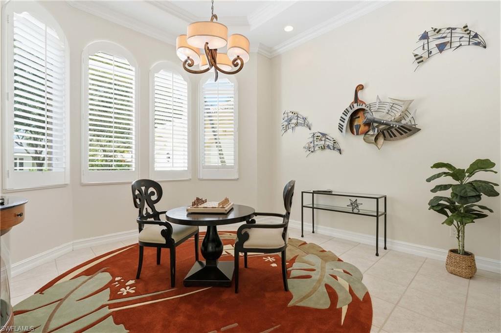 Residential in NAPLES 4