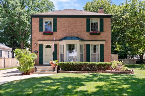 103 N Home Ave, Park Ridge, IL, 60068-3065 | Card Image