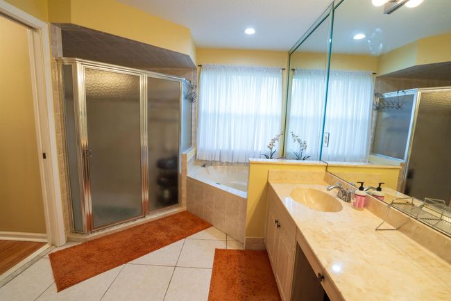 165 Cypress Trce, House other with 4 bedrooms, 3 bathrooms and null parking in Royal Palm Beach FL | Image 31