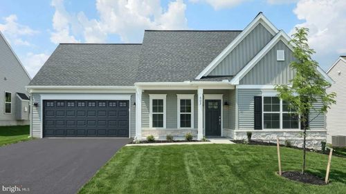 607 Lilliana Dr, LEBANON, PA, 17046-8759 | Card Image