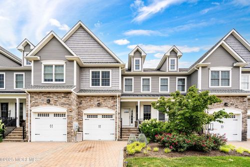 43 Mccormick Ave N, Old Bridge, NJ, 08857-3839 | Card Image