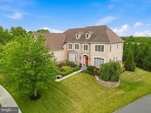 587 Woodview Ln, Harleysville, PA, 19438-2740 | Card Image