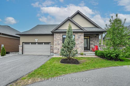 57 Magnolia Way, Kemptville, ON, K0G1J0 | Card Image