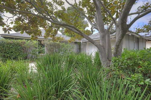 389 Valdez Ave, GOLETA, CA, 93117-1658 | Card Image