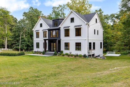 23 Laurel Rd, Stamford, CT, 06903-1911 | Card Image