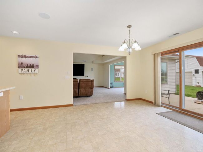 1224 E Edge Water Ct, House other with 3 bedrooms, 3 bathrooms and null parking in Decatur IN | Image 13