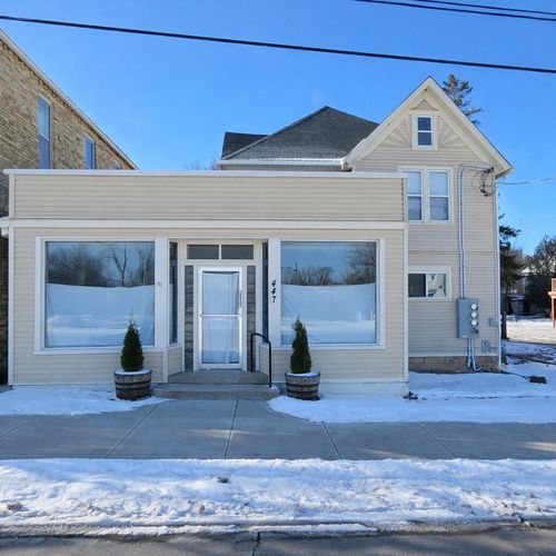 447 W Main Street, Newburg, WI, 53090 | Card Image