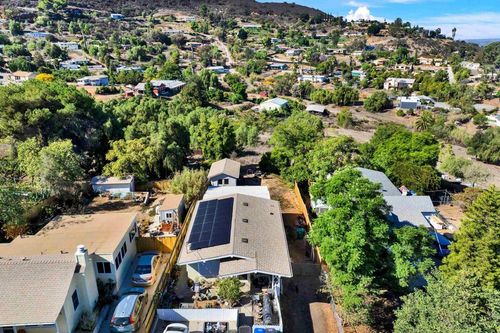 8720 Almond Rd, Lakeside, CA, 92040-5316 | Card Image