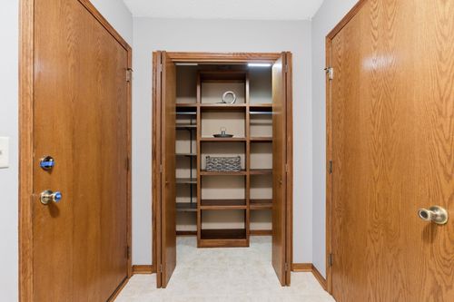 4815 N Wyndham Rd, Park City, KS, 67219-5502 | Card Image