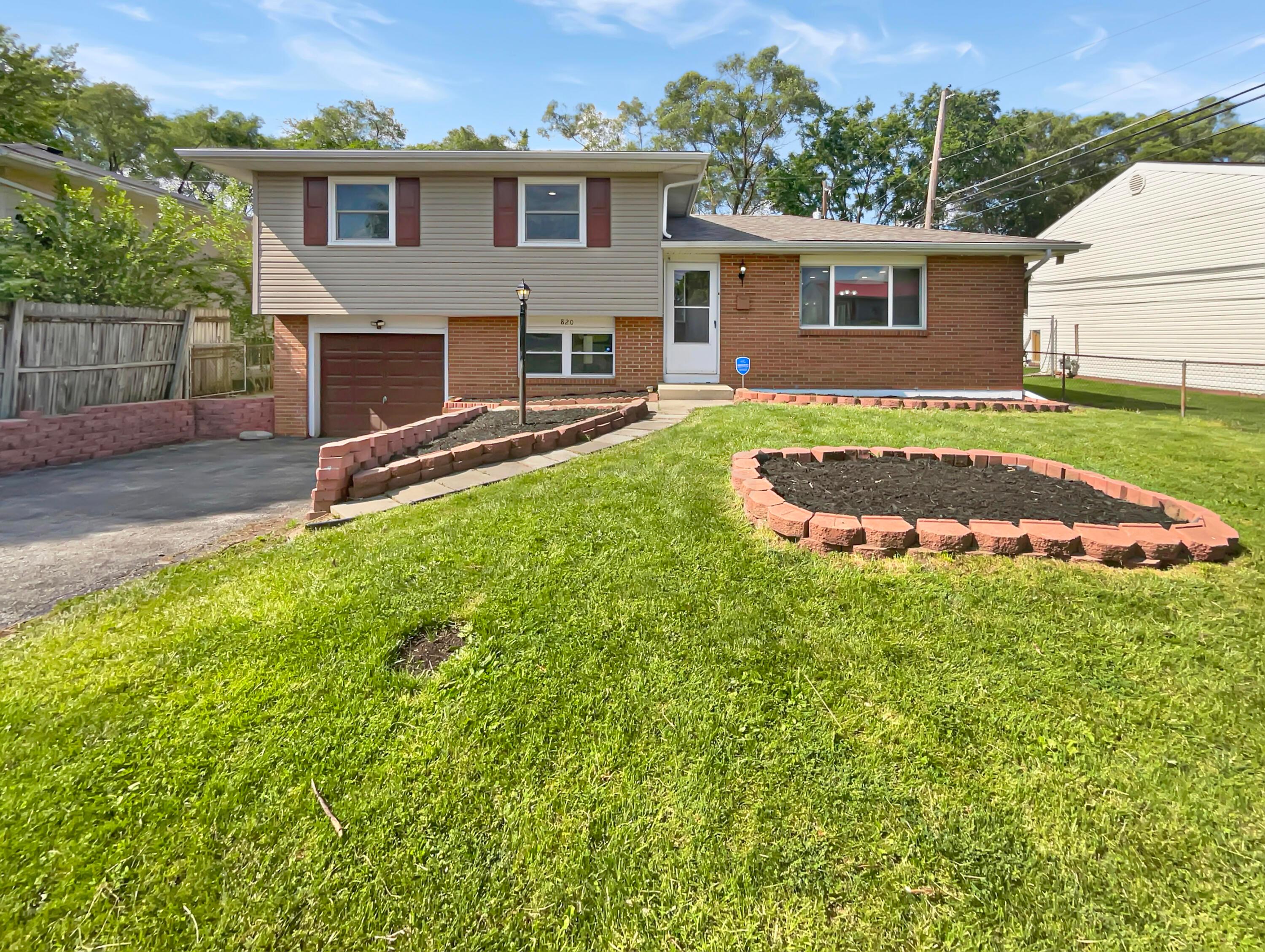 Allison Dr, Columbus, OH 43207