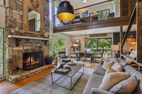 15 Elm Ct, Highlands, NC, 28741-7139 | Card Image