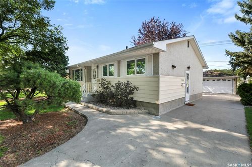 144 Woodward Ave, Regina, SK, S4R3H4 | Card Image