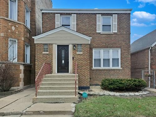 9432 S Bishop St, Chicago, IL, 60620-5138 | Card Image