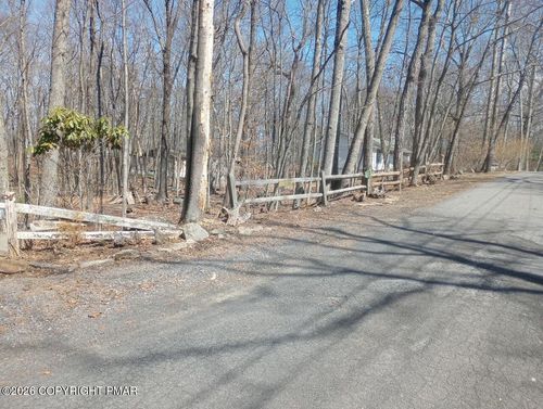 42 Tower Drive, East Stroudsburg, PA, 18302 | Card Image