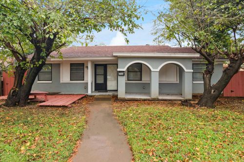 3908 Cody Ct, Irving, TX, 75062-4012 | Card Image