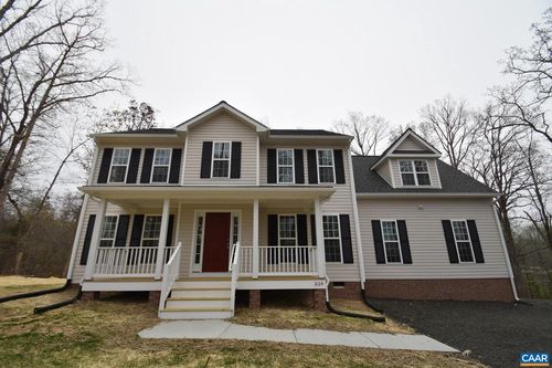 cbe1-3124 Carysbrook Rd, PALMYRA, VA, 22963-4868 | Card Image