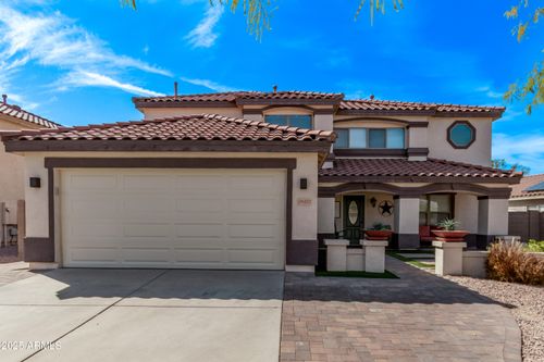 28422 N 32nd Lane, Phoenix, AZ, 85083 | Card Image