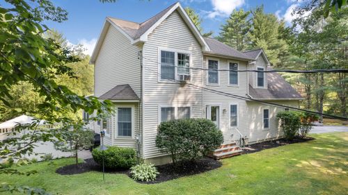 197 Dyer Road, Lewiston, ME, 04240 | Card Image