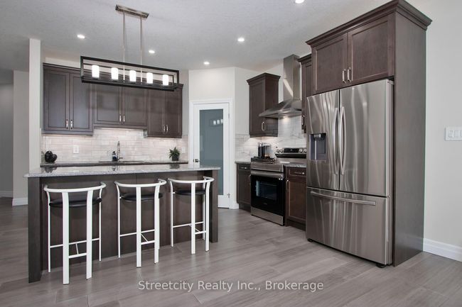 2136 Saddlerock Ave, House other with 4 bedrooms, 4 bathrooms and 2 parking in London ON | Image 12