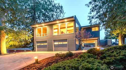 2507 S Peabody St, Port Angeles, WA, 98362-6307 | Card Image