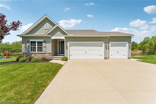 9261 Sugarbush, Mentor, OH, 44060 | Card Image