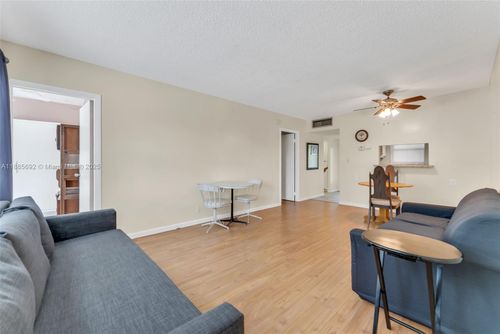 apt-506-5000 Nw 36th St, Lauderdale Lakes, FL, 33319-7517 | Card Image