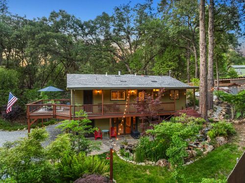 5086 Woodland Dr, Placerville, CA, 95667-8488 | Card Image