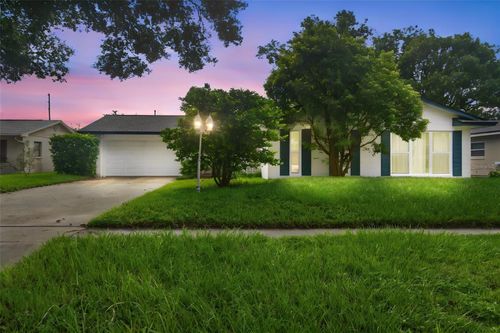 3611 Eloise St, Orlando, FL, 32806-7241 | Card Image