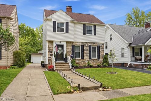 2231 Brockway Rd, University Heights, OH, 44118-3029 | Card Image