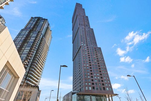 3704-2920 Highway 7 Highway, Vaughan, ON, L4K0P4 | Card Image