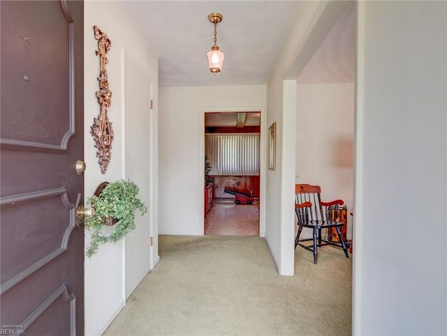 2861 Greenview Rd, House other with 4 bedrooms, 3 bathrooms and null parking in Chesapeake VA | Image 5