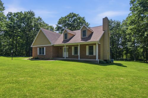 105 Rockwood Dr, Philipsburg, PA, 16866-8706 | Card Image