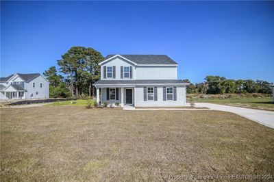 5943 Gator Way, House other with 3 bedrooms, 2 bathrooms and null parking in Hope Mills NC | Image 2