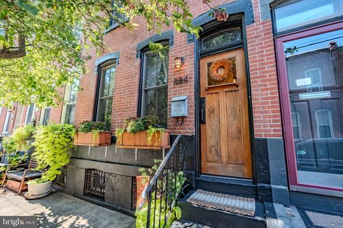 884 N Stillman St, PHILADELPHIA, PA, 19130-1838 | Card Image