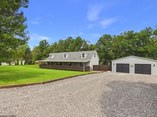 395 Burnside Addition Rd, Jane Lew, WV, 26378-6982 | Card Image