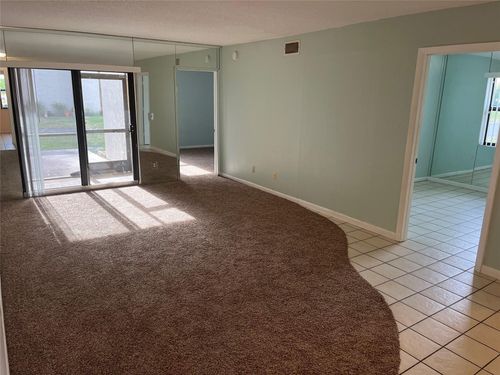 apt-106-7406 Woodmont Ter, Tamarac, FL, 33321-2552 | Card Image