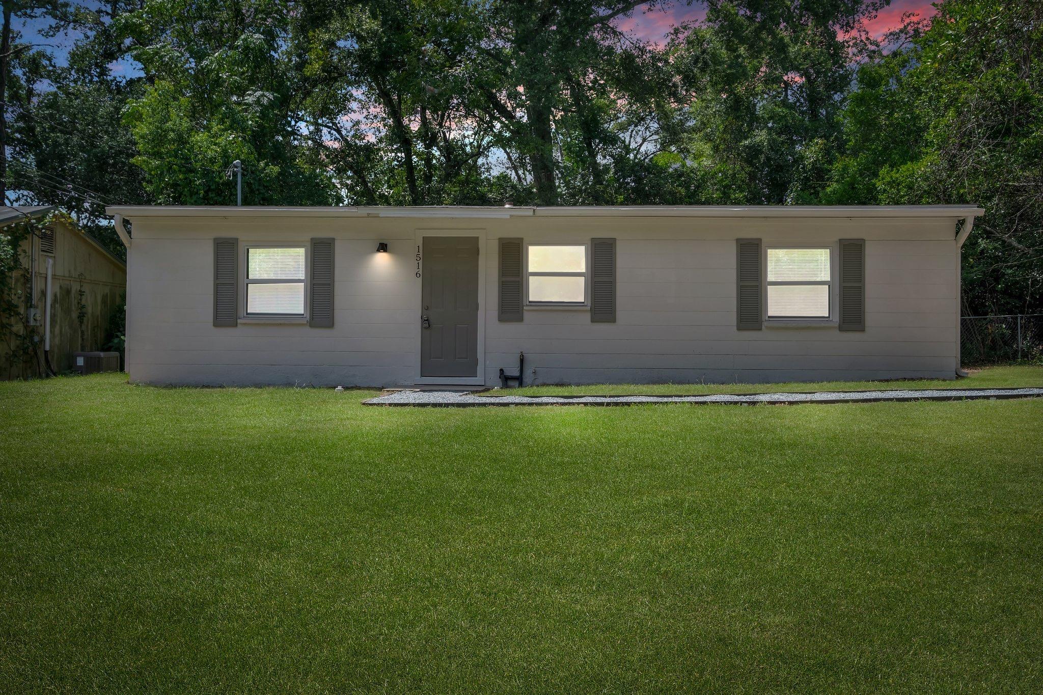 Viscount Ave, Tallahassee, FL 32304