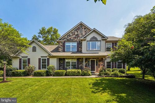 102 Heritage Ct, Phoenixville, PA, 19460-4793 | Card Image