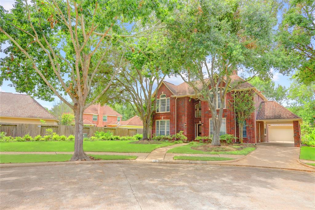 Whitby Ct, Sugar Land, TX 77479