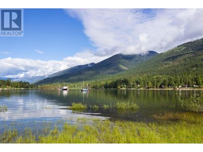 7757 Jones Rd, Home with 0 bedrooms, 0 bathrooms and null parking in Procter BC | Image 1