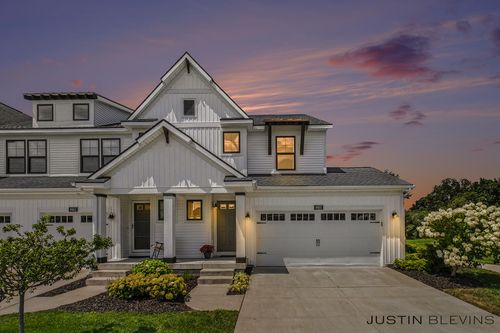 bldg-6-8915 Barrington Ln, Jenison, MI, 49428-8431 | Card Image