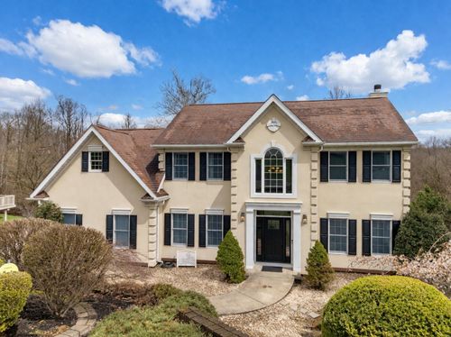 3722 Swallowtail Dr, Morgantown, WV, 26508-8824 | Card Image