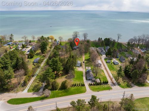 8171 Lakeshore Rd, Lexington, MI, 48450-9788 | Card Image