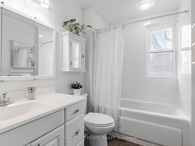 48 Woodington Ave, House attached with 3 bedrooms, 2 bathrooms and 2 parking in Toronto ON | Image 18