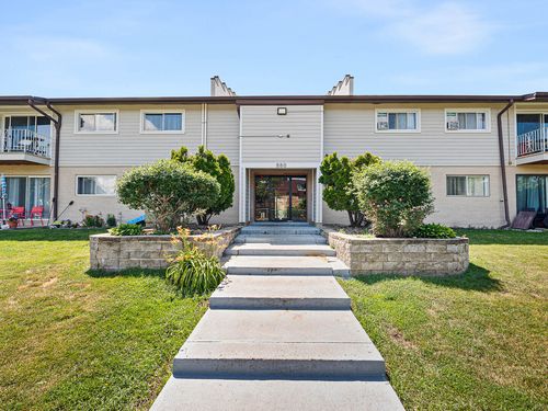 apt-174-880 E Old Willow Rd, Prospect Heights, IL, 60070-2126 | Card Image